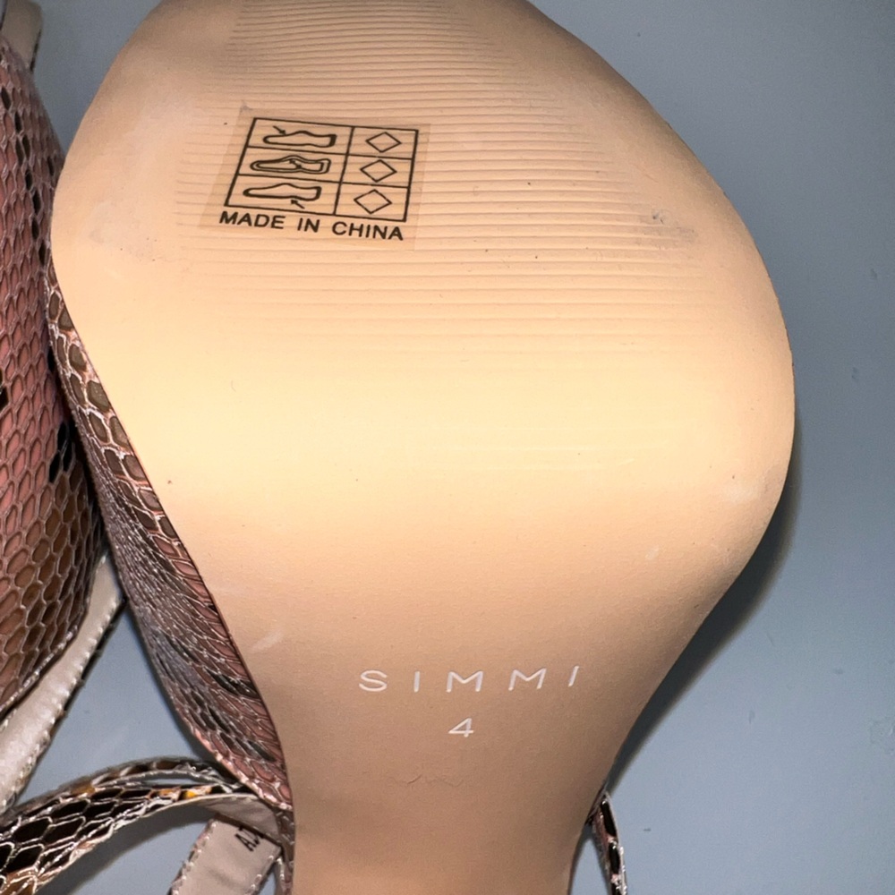 Snakeskin Platform Heels - Picture 11 of 16